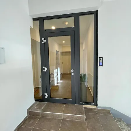 Lejlighed Mirno In Elegantno Stanovanje - Parkirisce, Netflix, Wifi