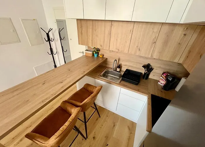 Mirno In Elegantno Stanovanje - Parkirisce, Netflix, Wifi *