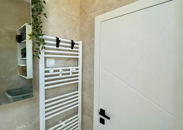 Mirno In Elegantno Stanovanje - Parkirisce, Netflix, Wifi Maribor