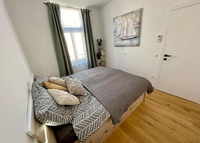 Mirno In Elegantno Stanovanje - Parkirisce, Netflix, Wifi * Maribor